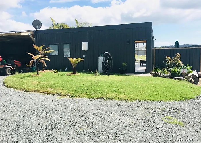 The Camel At Araiawa Raio Lodge Pukenui