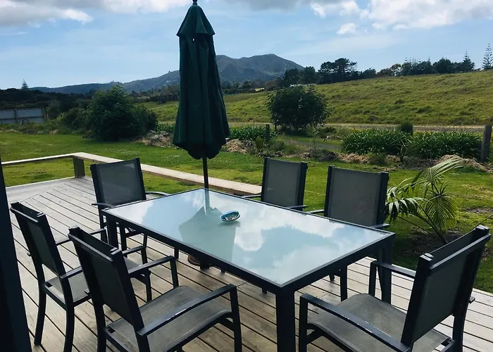 The Camel At Araiawa Raio Lodge Pukenui