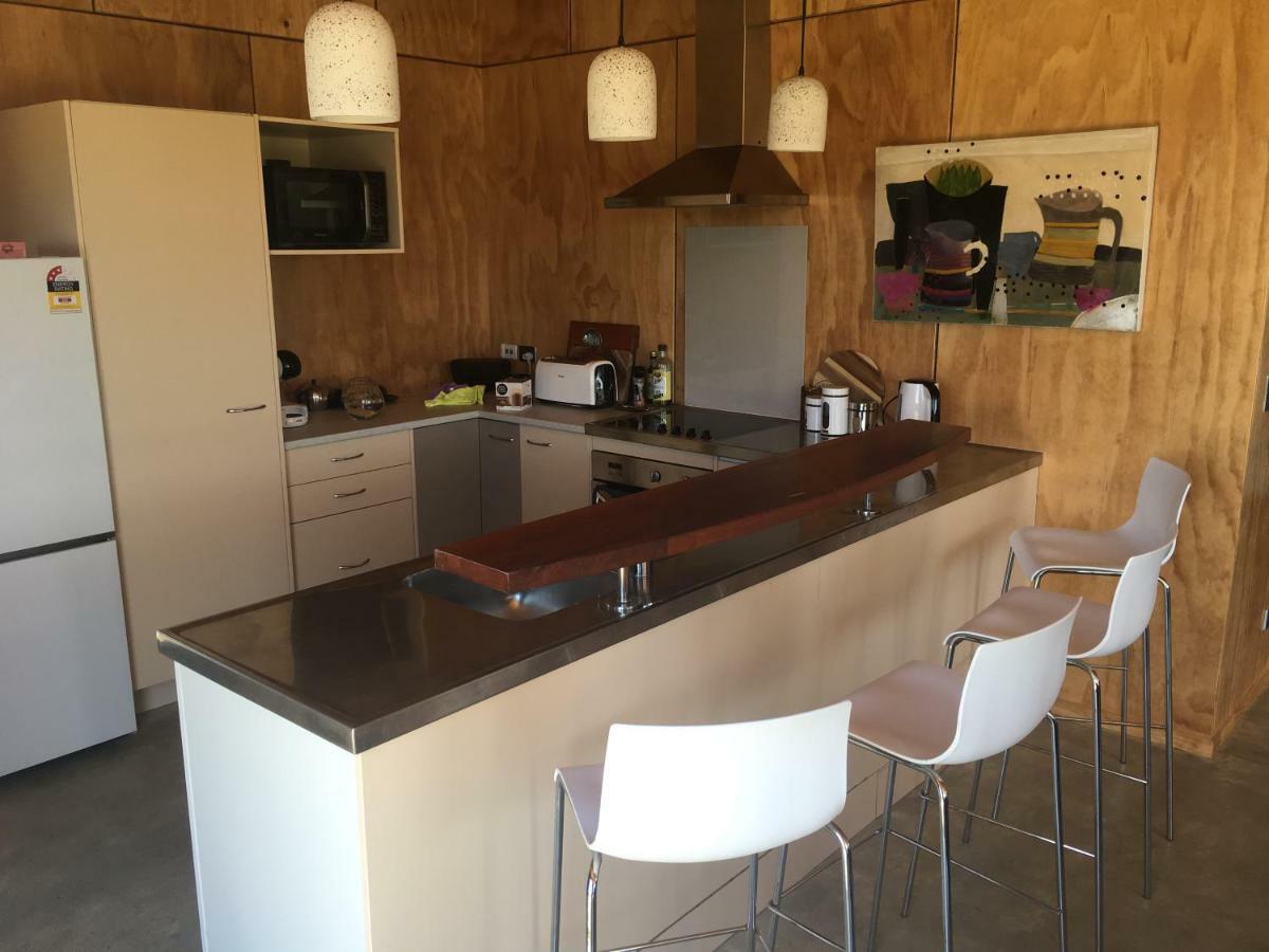 The Camel At Araiawa Raio Holiday home Pukenui